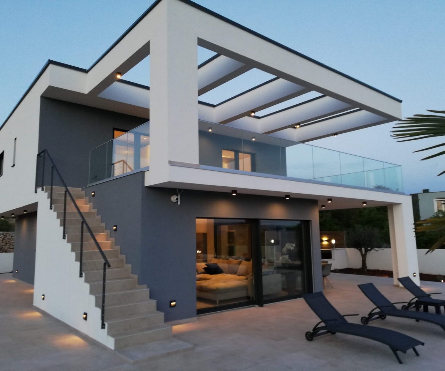 linearna-rasvjeta-led-rasvjeta-vanjska-rasvjeta-lampa-led-traka-led-trake-lusteri-svjetiljka-zarulja-led-zarulja-dizajn-interijera-dizajner-interijera-projektiranje-rasvjete-projekt-rasvjete