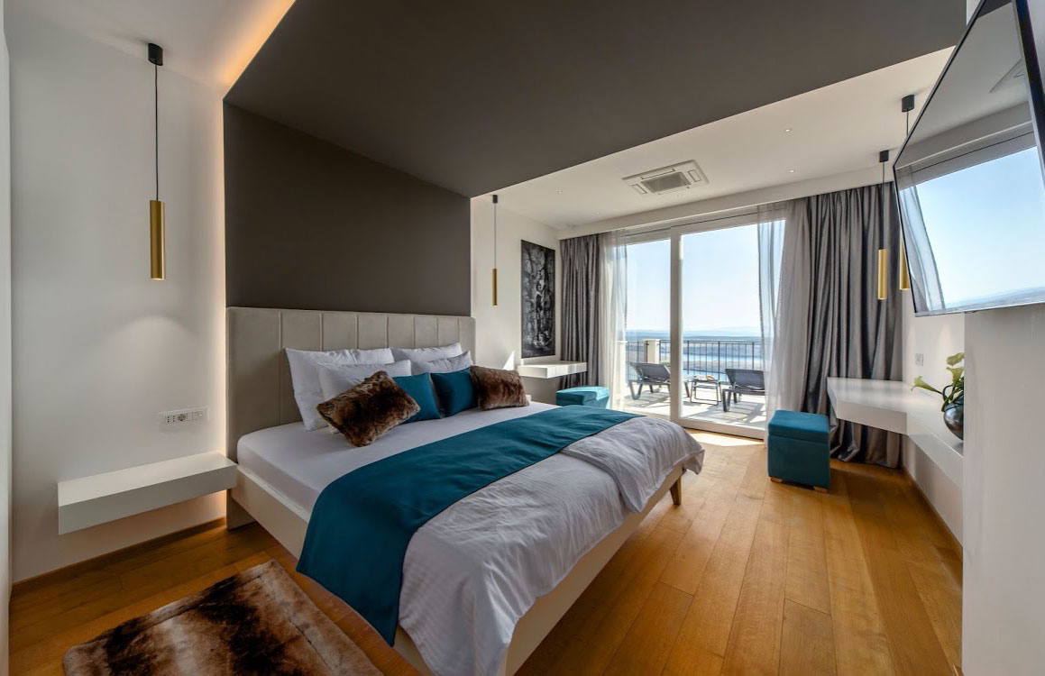 Lightwave - Villa Loreta