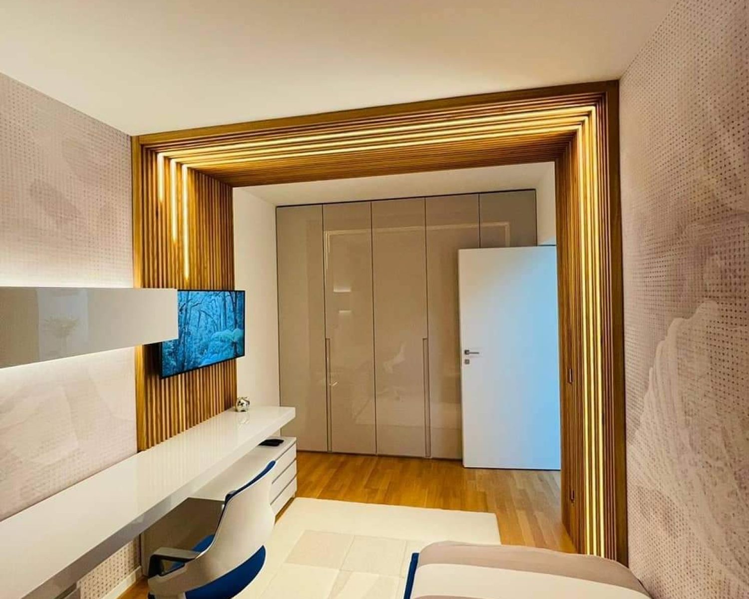 linearna-rasvjeta-led-rasvjeta-vanjska-rasvjeta-lampa-led-traka-led-trake-lusteri-svjetiljka-zarulja-led-zarulja-dizajn-interijera-dizajner-interijera-projektiranje-rasvjete-projekt-rasvjete